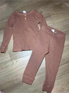 H&M Rust Waffle Henley Pajama Set